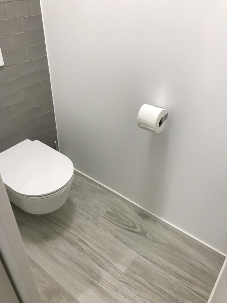 B&B Kelly Plus Lausanne Exteriör bild